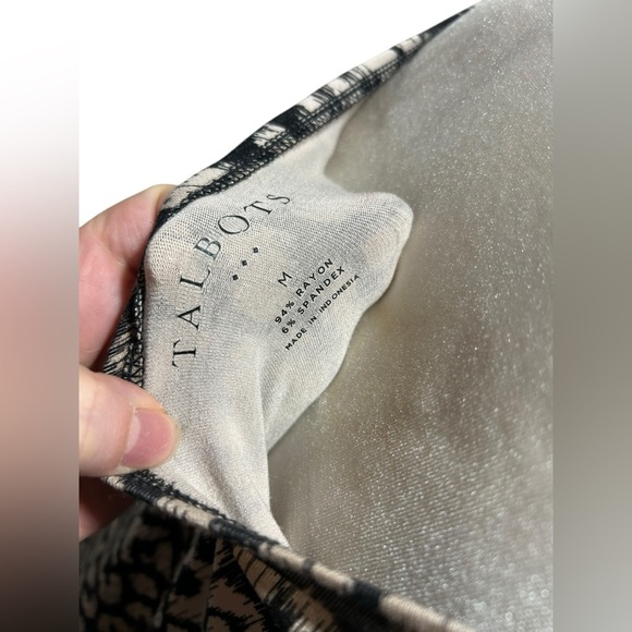 Talbots neutral Leopard Print bodycon Dress Size Medium - Picture 7 of 7